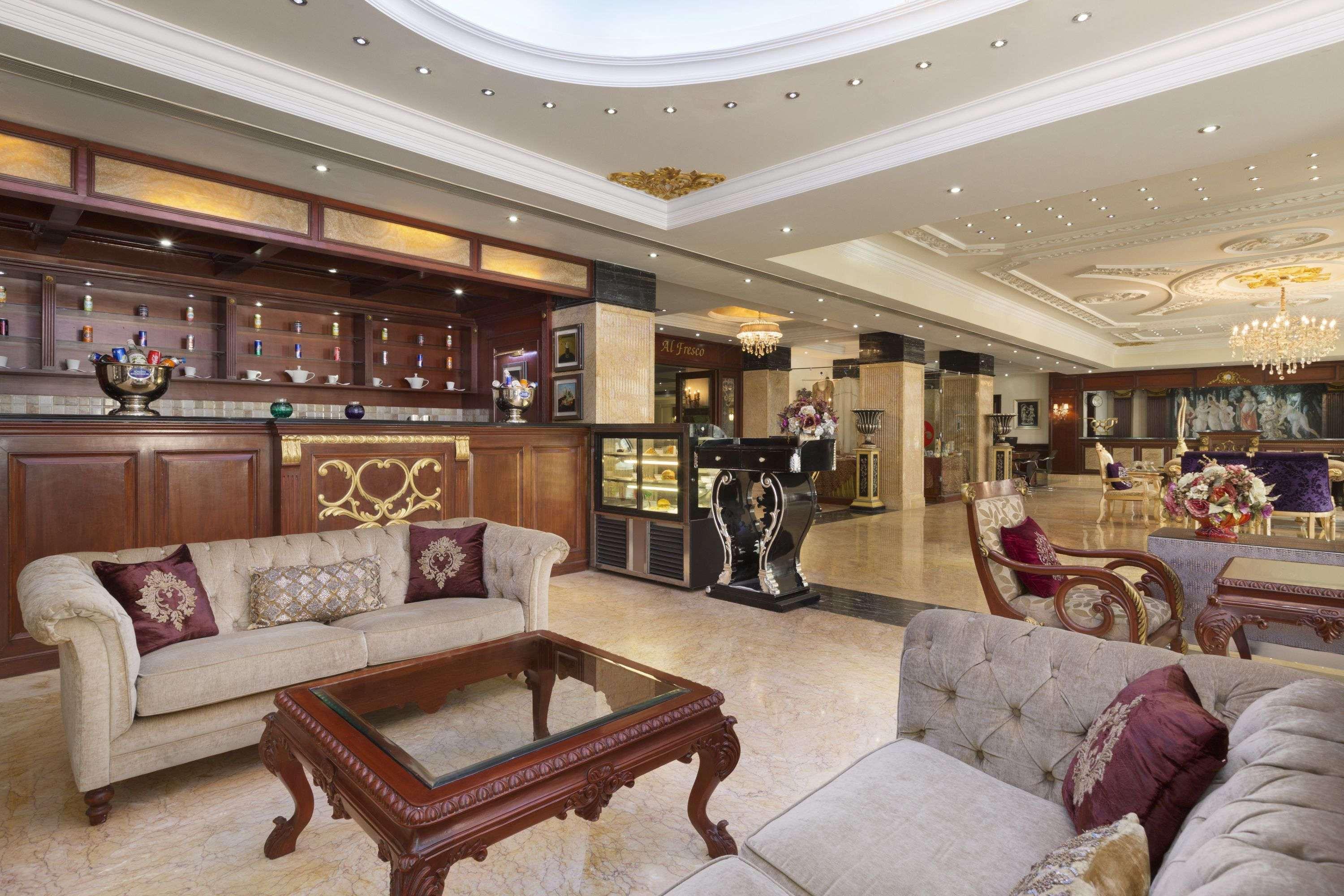 Ramada By Wyndham Amritsar Hotel Buitenkant foto