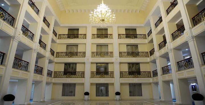 Ramada By Wyndham Amritsar Hotel Buitenkant foto